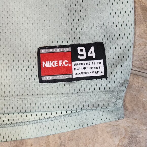 NIKE F.C. Jersey - Picture 3 of 7